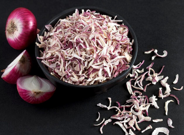 Dehydrated Pink Onion Flakes