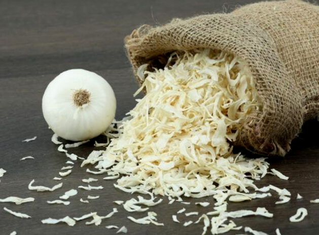 Dehydrated White Onion Flakes